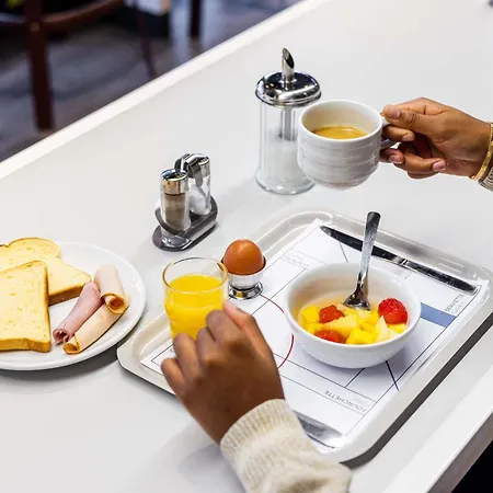 Hotel Ibis Budget 2*