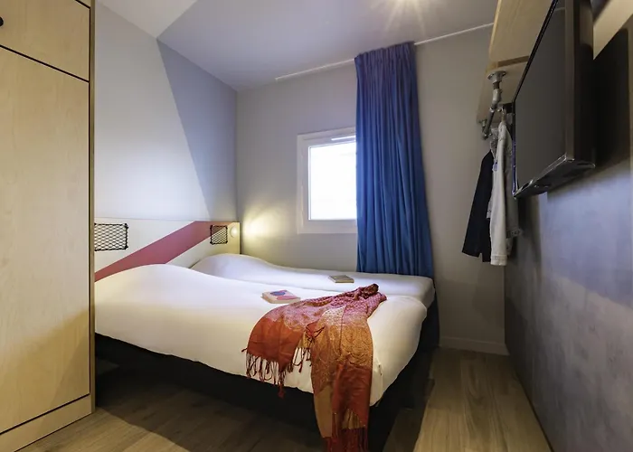 Ibis Budget Hotel 2*